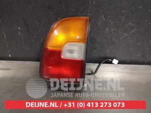 Toyota Funcruiser Rücklicht links O402111 foto 2