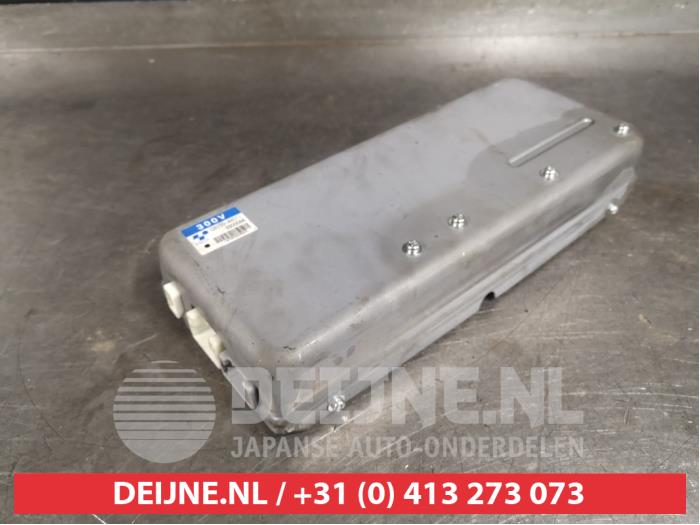 Lexus RX Omvormer O402142