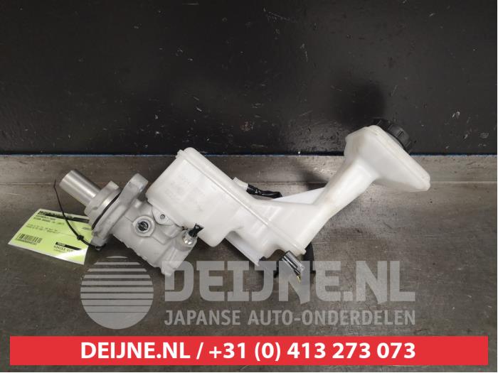 Nissan Qashqai Master cylinder O402181