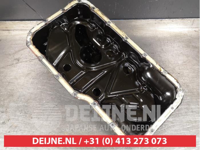 Gebruikte Carterpan Suzuki Liana (ERA/ERB/RH4) 1.6 MPi 16V Prijs € 35,00 Margeregeling aangeboden door V.Deijne Jap.Auto-onderdelen BV