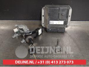 Mitsubishi Lancer Engine management computer O402556 photo 2