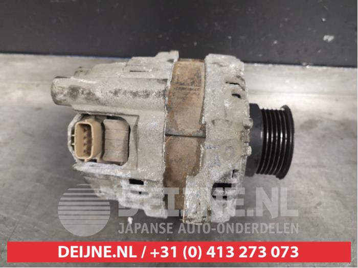 Mitsubishi Lancer Dynamo O402558