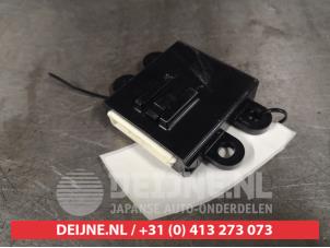 Mitsubishi Lancer Start/Stopp Steuergerät O402567 foto 2