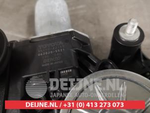 Toyota Rav-4 Ruitmechaniek 4Deurs rechts-achter O402848 foto 3