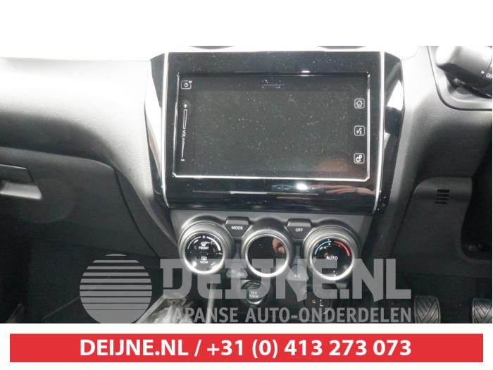 Suzuki Swift Kachel Bedieningspaneel O402984