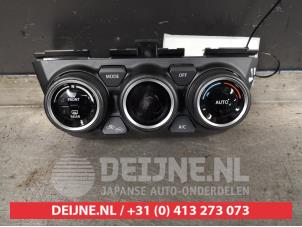 Suzuki Swift Heater control panel O402984 photo 2