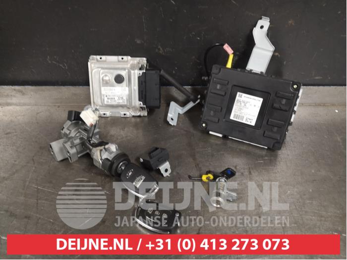 Hyundai I10 Kontaktslot+Sleutel O403009