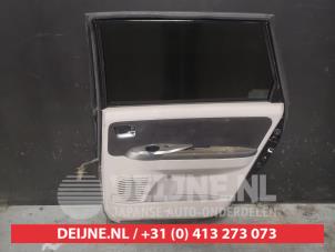 Mitsubishi Grandis Tür 4-türig rechts hinten O403203 foto 3