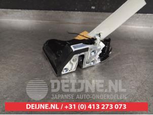 Suzuki Swift Front door lock mechanism 4-door, right O403226 photo 2