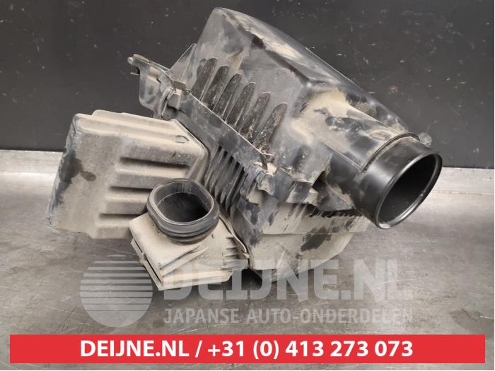 Nissan Navara Air box O403328