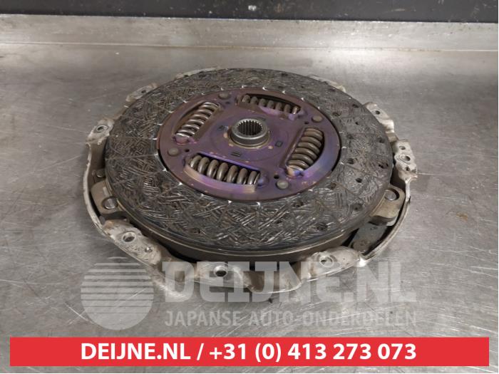 Nissan Navara Kupplungsset (komplett) O403354