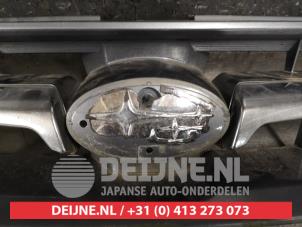 Subaru Legacy Grille O403445 photo 2