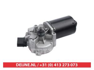 Nissan Almera Tino Ruitenwissermotor voor O9990006226 foto 2