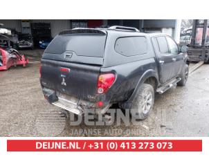 Mitsubishi L200 Trittbrett rechts O403725 foto 3