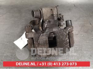 Gebruikte Remklauw (Tang) rechts-achter Honda Civic (FK1/2/3) 1.8i VTEC 16V Prijs op aanvraag aangeboden door V.Deijne Jap.Auto-onderdelen BV