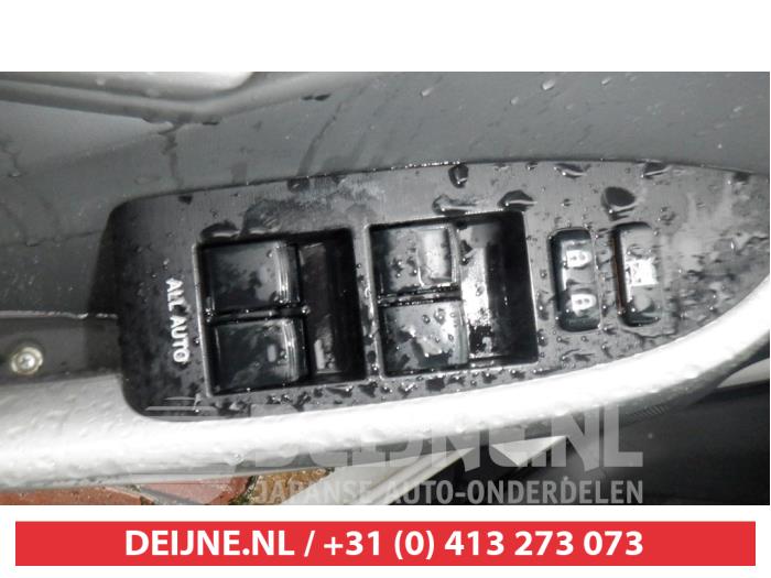 Toyota Prius Combischakelaar ramen O403793