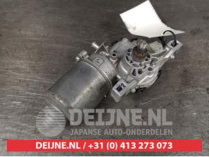 Suzuki Swift Front wiper motor O403937 photo 3