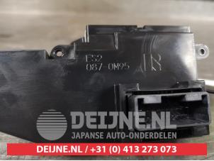 Suzuki Swift Steering angle sensor O404288 photo 2