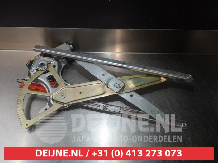 Toyota Prius Ruitmechaniek 4Deurs links-voor O276026