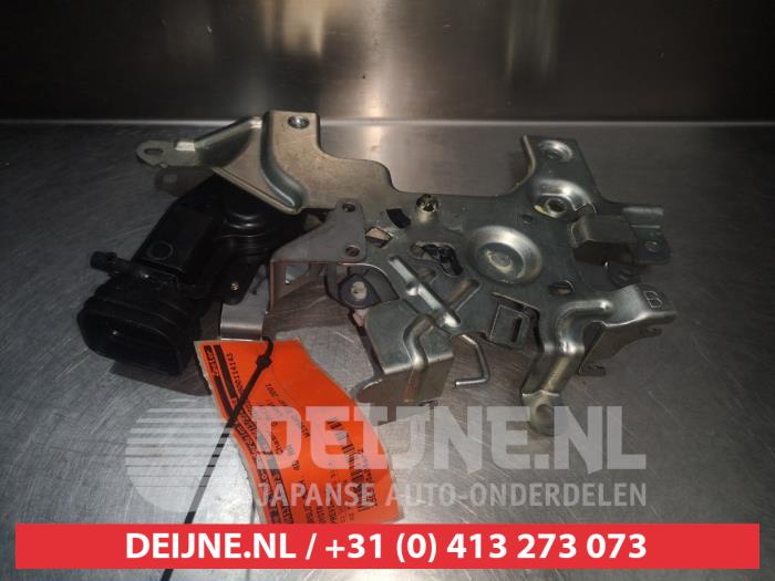 Toyota Previa Deurslot Mechaniek 4Deurs rechts-achter O281812