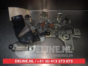 Toyota Previa Türschlossmechanik 4-türig rechts hinten O281812 foto 2