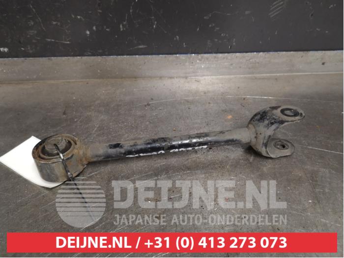 Toyota C-HR Querlenker links hinten O404403