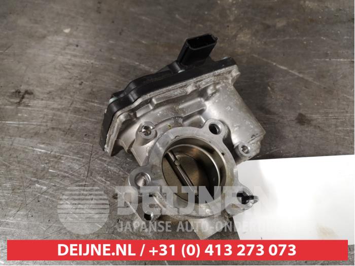 Gebruikte Gasklephuis Nissan Micra (K14) 1.0 12V Prijs € 50,00 Margeregeling aangeboden door V.Deijne Jap.Auto-onderdelen BV