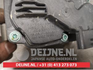 Nissan Micra Throttle body O404505 photo 2