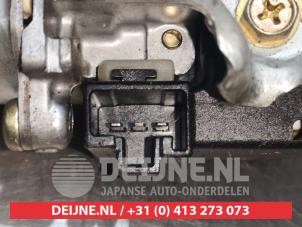 Toyota Avensis Verso Ruitenwissermotor achter O301441 foto 4