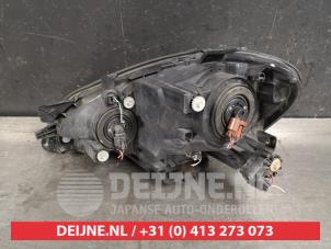 Toyota Avensis Verso Scheinwerfer rechts O404955 foto 3