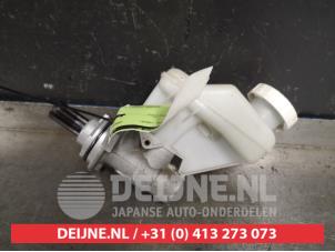 Gebruikte Hoofdremcilinder Mitsubishi Space Star (A0) 1.0 12V Prijs € 35,00 Margeregeling aangeboden door V.Deijne Jap.Auto-onderdelen BV