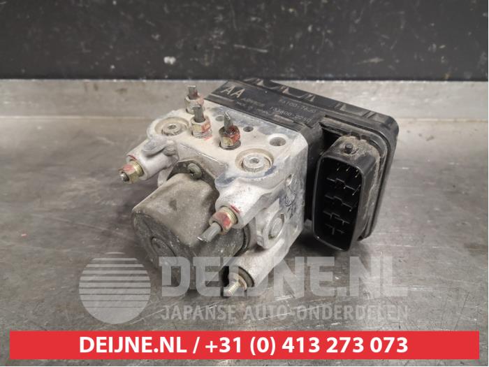 Gebruikte ABS Pomp Suzuki Jimny Hardtop 1.3i 16V VVT 4x4 Metal Top Prijs € 100,00 Margeregeling aangeboden door V.Deijne Jap.Auto-onderdelen BV
