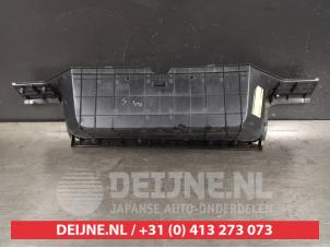 Toyota Hilux Rear footboard O406068 photo 3