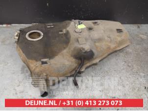 Toyota Corolla Verso Tank O406376 photo 2