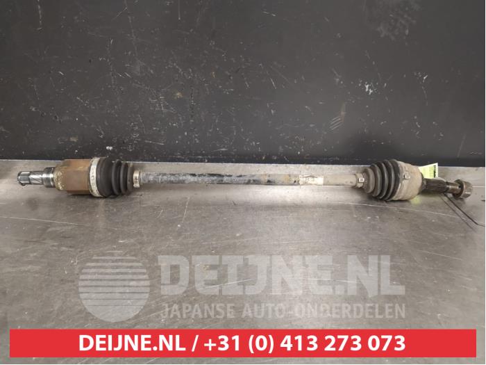 Nissan Micra Aandrijfas rechts-voor O407067