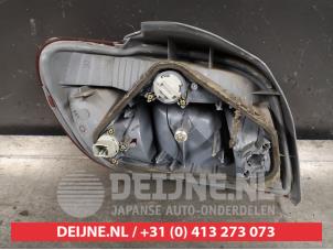 Toyota Yaris Rücklicht rechts O407441 foto 3