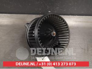 Kia Cerato Heizung Belüftungsmotor O407766 foto 2
