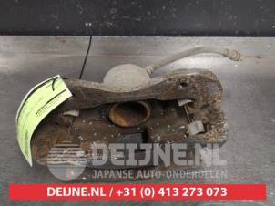 Gebruikte Remklauw (Tang) rechts-voor Kia Cerato 1.6 CRDi 16V Prijs € 50,00 Margeregeling aangeboden door V.Deijne Jap.Auto-onderdelen BV