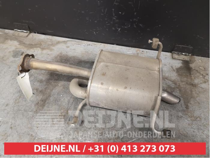 Gebruikte Uitlaat Einddemper Suzuki Celerio (LF) 1.0 12V Prijs € 50,00 Margeregeling aangeboden door V.Deijne Jap.Auto-onderdelen BV