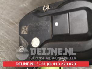 Kia Sorento Gasklephuis O408129 foto 2