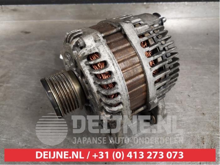 Gebruikte Dynamo Nissan Note (E12) 1.5 dCi 90 Prijs € 45,00 Margeregeling aangeboden door V.Deijne Jap.Auto-onderdelen BV
