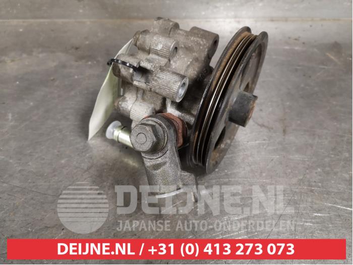Gebruikte Servopomp Daihatsu Terios (J1) 1.3 16V DVVT 4x2 Prijs € 30,00 Margeregeling aangeboden door V.Deijne Jap.Auto-onderdelen BV
