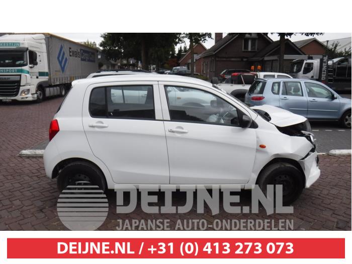 Suzuki Celerio Portierruit 4Deurs rechts-achter O408556