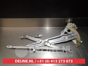 Daihatsu Young RV Fenstermechanik 4-türig links hinten O290792 foto 2