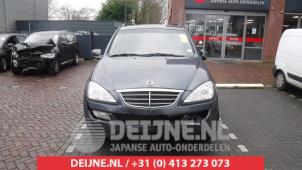 Ssang Yong Kyron Bonnet O408811 photo 2