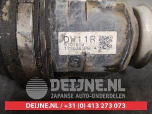 Toyota Prius Front drive shaft, right O408896 photo 2
