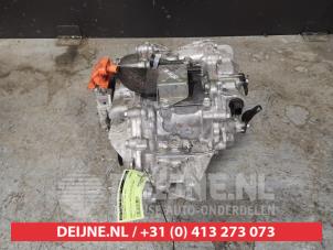 Gebruikte Differentieel achter Toyota RAV4 (A5) 2.5 Hybrid 16V AWD Prijs € 650,00 Margeregeling aangeboden door V.Deijne Jap.Auto-onderdelen BV