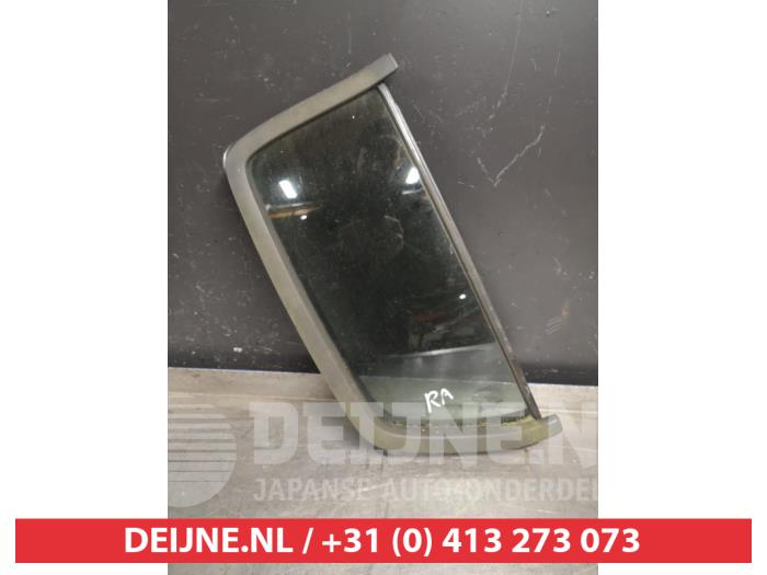 Nissan Navara Dreieckfenster rechts hinten O408991