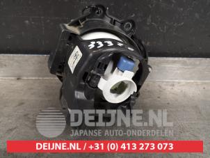 Toyota Avensis Fog light, front right O409311 photo 2