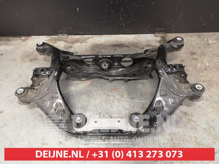 Toyota Rav-4 Träger hinten O409614